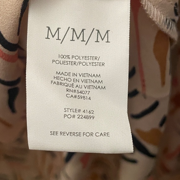 CABI Marni Abstract Blouse,‎ Womens, Medium, Cream - Picture 5 of 7